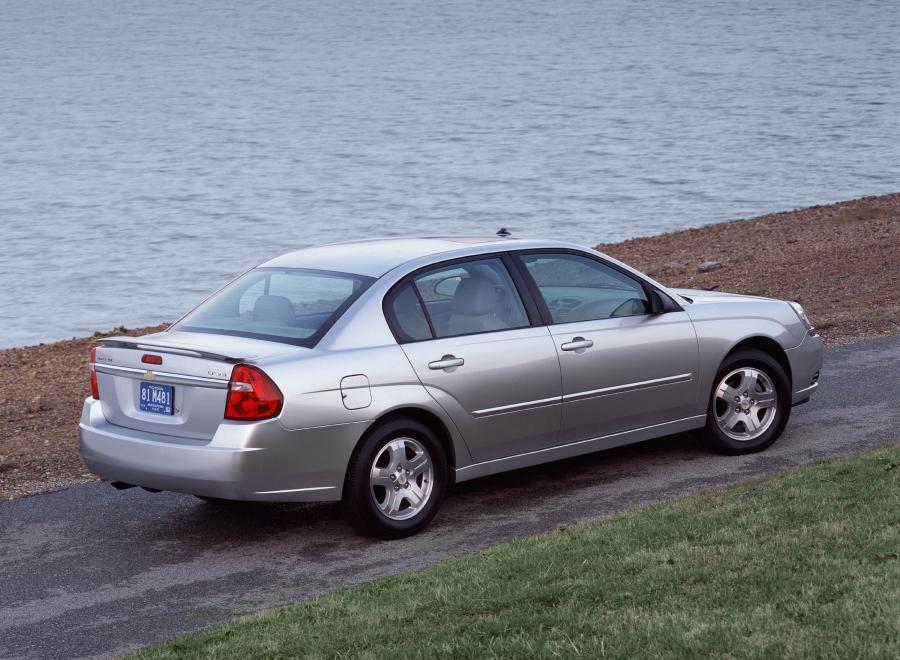  Chevrolet Malibu 2004 года  (фото 61 из 72)